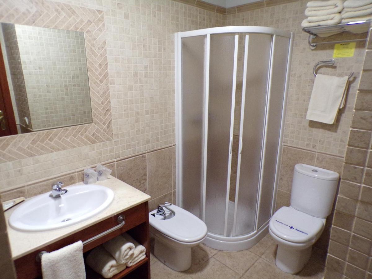 Hostal Serruchi Teruel Eksteriør billede